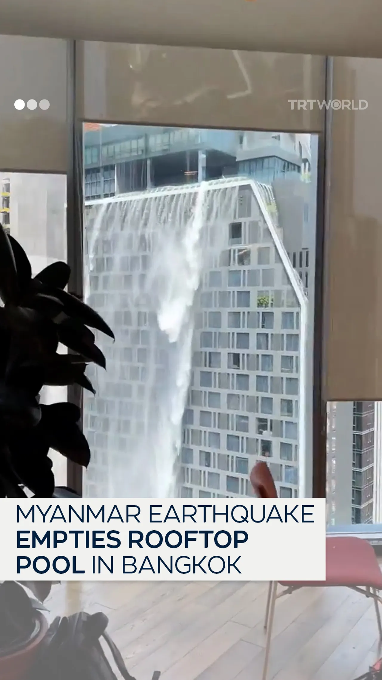 Myanmar earthquake empties rooftop pool in Bangkok